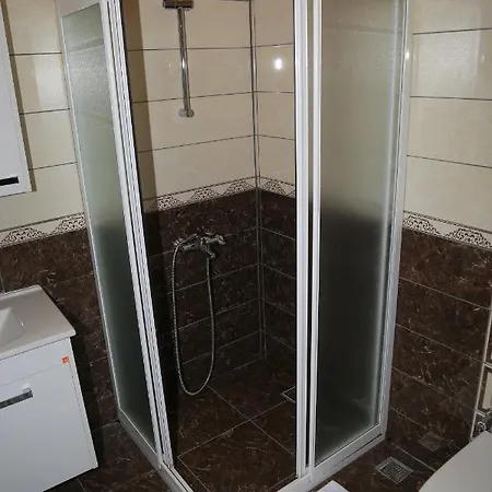 Tunays Pansiyon * Çıralı