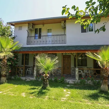 Tunays Pansiyon بيت للعطل *