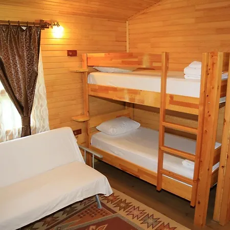 בית נופש Tunays Pansiyon *