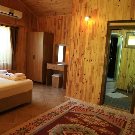 בית נופש Tunays Pansiyon *