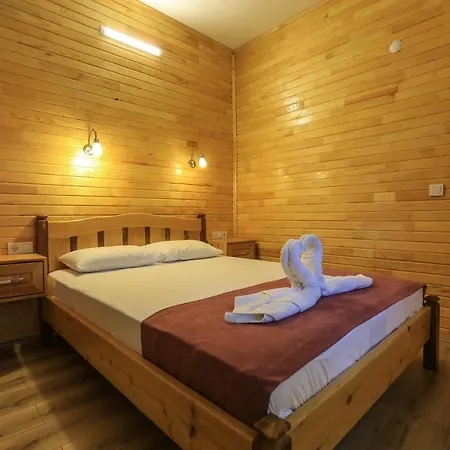 Tunays Pansiyon Çıralı