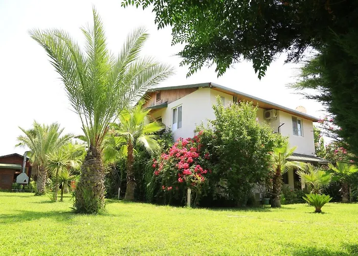 Tunays Pansiyon * Çıralı