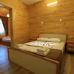 Tunays Pansiyon بيت للعطل