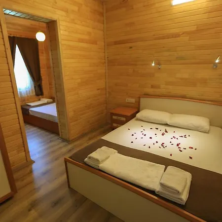 Tunays Pansiyon Case de vacanță